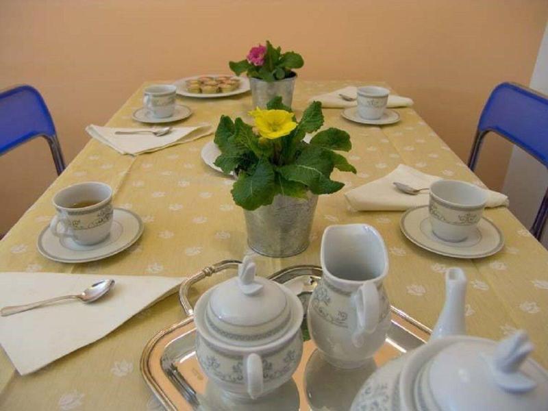 Bed and Breakfast I Colori Di Sara Катания Экстерьер фото