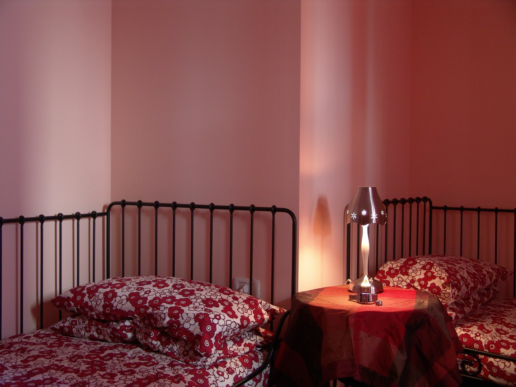 Bed and Breakfast I Colori Di Sara Катания Экстерьер фото