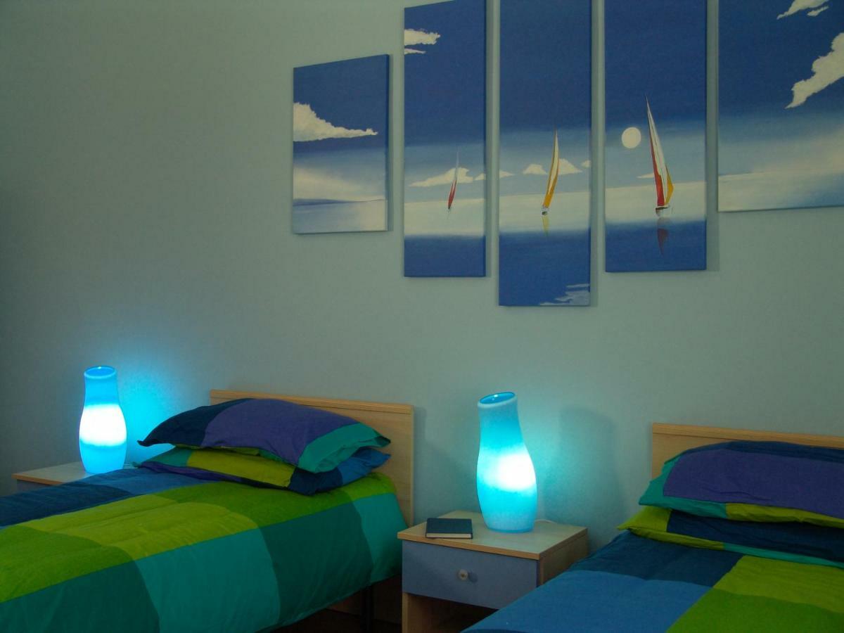 Bed and Breakfast I Colori Di Sara Катания Экстерьер фото
