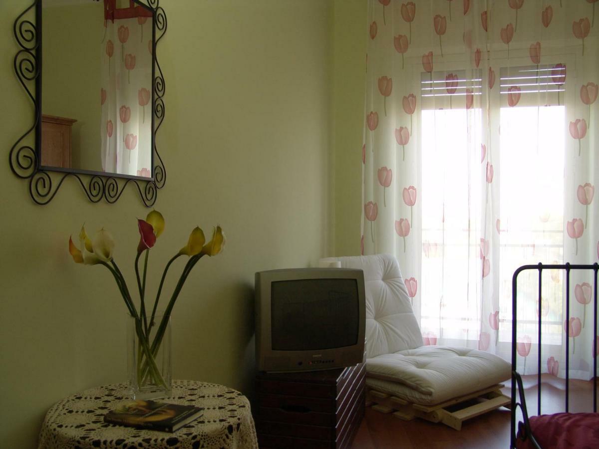 Bed and Breakfast I Colori Di Sara Катания Экстерьер фото